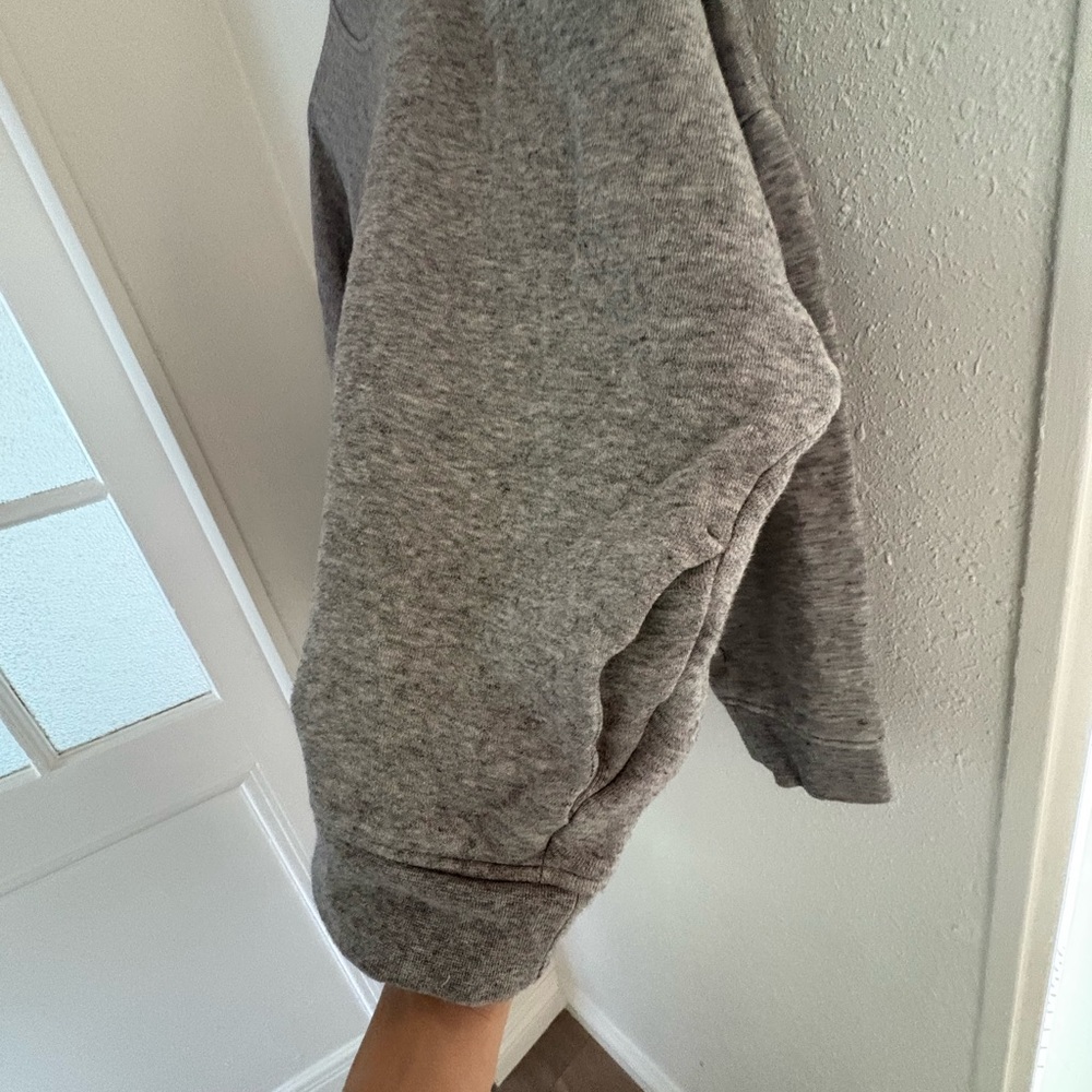Madewell MWL Heather Gray Sweatshirt - Picture 4 of 4